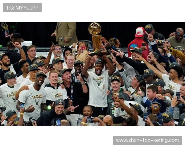 凯尔·韦尔成热火新核心，28+19数据震撼全场